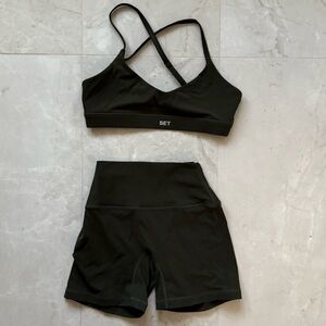 Size S SPORTBODY® CROSS V BRA and BIKE SHORTS - AFTER HOURS
